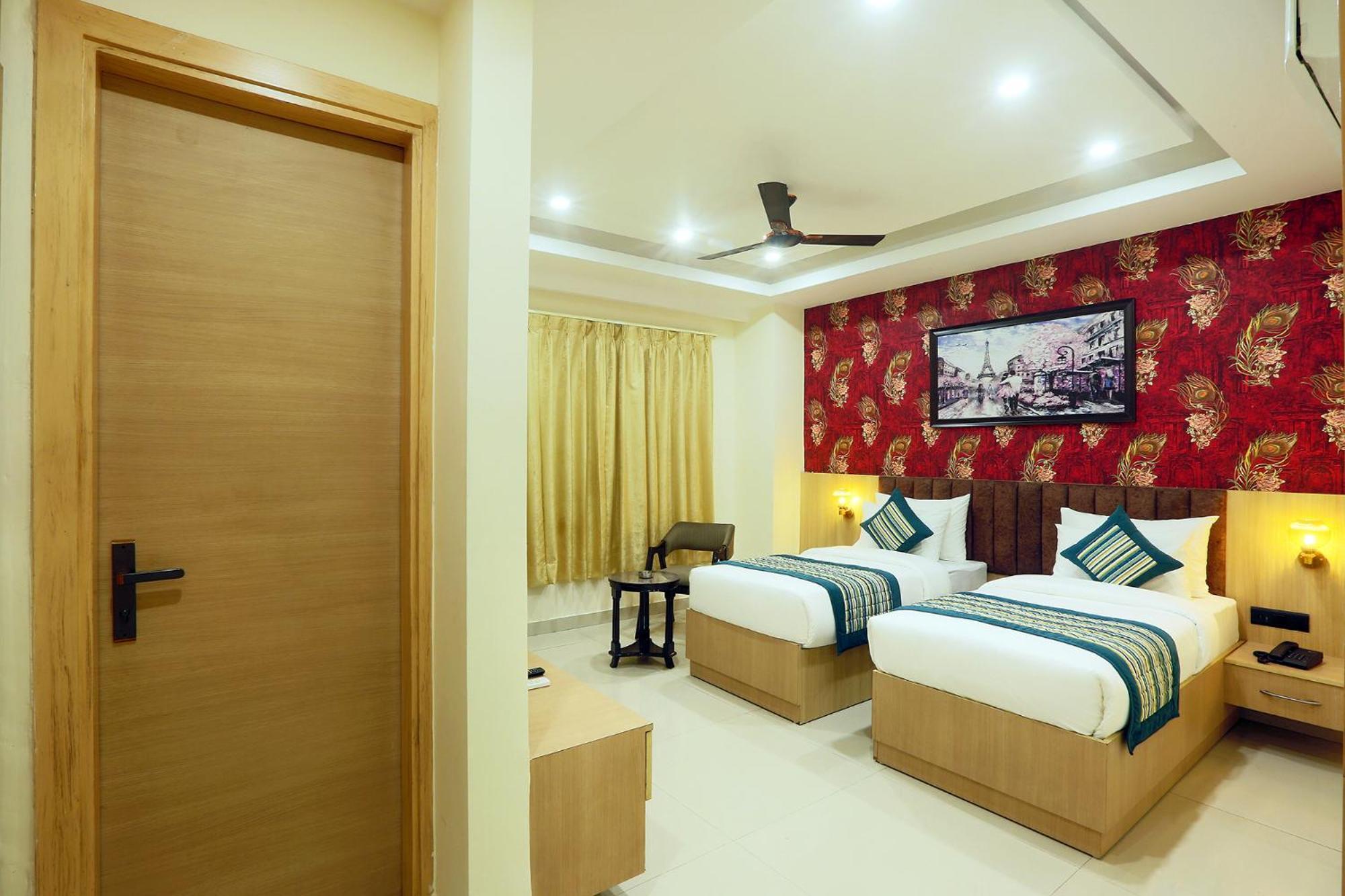 Hotel Green Lotus Luxe غورغاون المظهر الخارجي الصورة