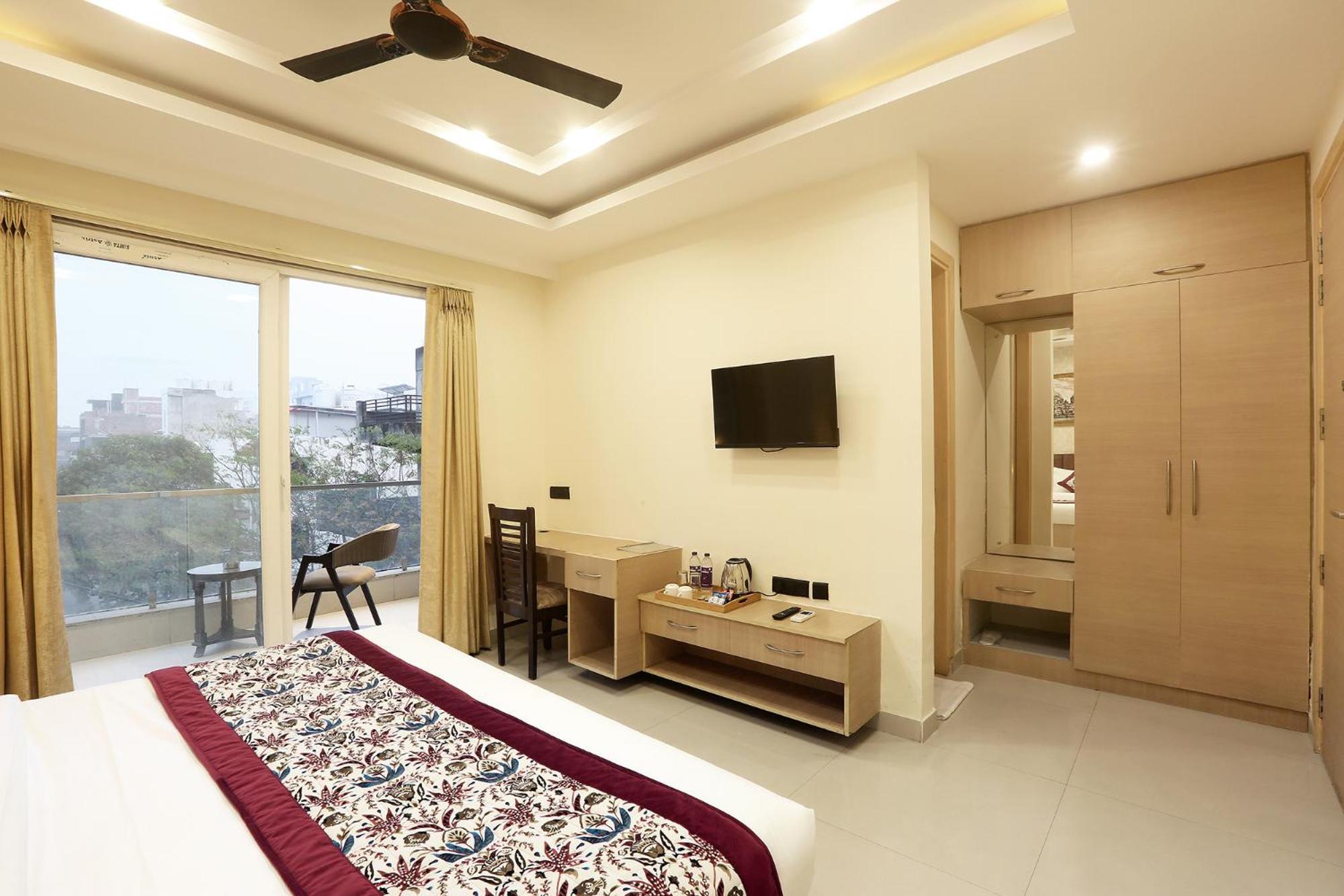 Hotel Green Lotus Luxe غورغاون المظهر الخارجي الصورة